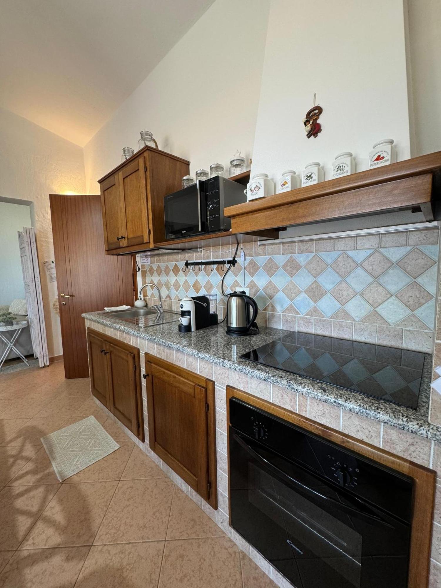 Casa Vacanze Con Piscina E Vista Mare Esclusiva Per Coppie E Famiglie, Relax E Tranquillita 테르테니아 외부 사진