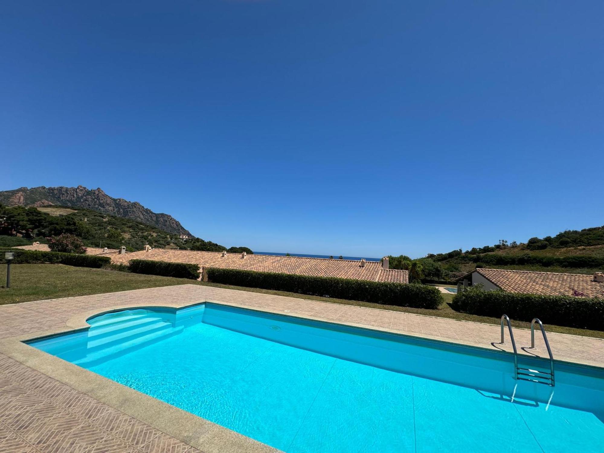 Casa Vacanze Con Piscina E Vista Mare Esclusiva Per Coppie E Famiglie, Relax E Tranquillita 테르테니아 외부 사진