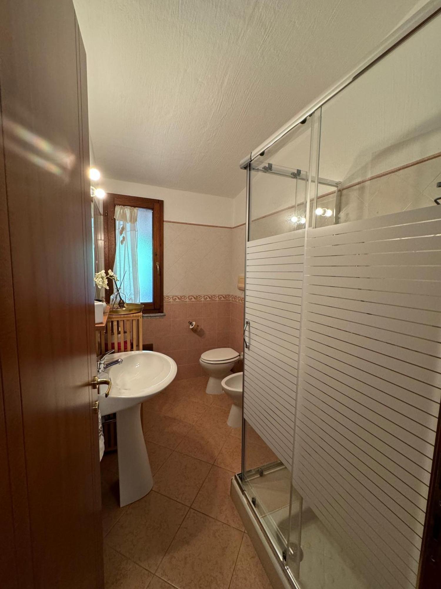 Casa Vacanze Con Piscina E Vista Mare Esclusiva Per Coppie E Famiglie, Relax E Tranquillita 테르테니아 외부 사진