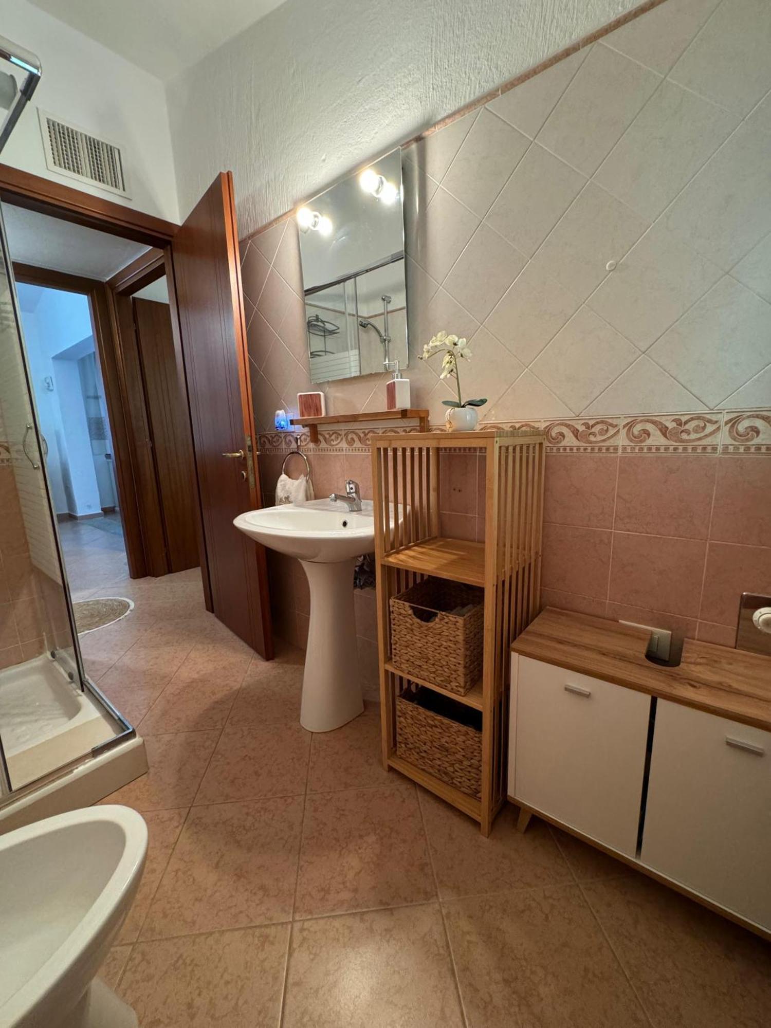Casa Vacanze Con Piscina E Vista Mare Esclusiva Per Coppie E Famiglie, Relax E Tranquillita 테르테니아 외부 사진
